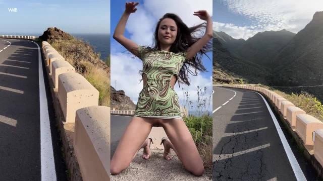 Лучшая прогулка совсем без трусиков